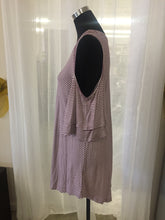 Curvaceous Swinging Ruffles