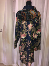 Curvaceous Block Print