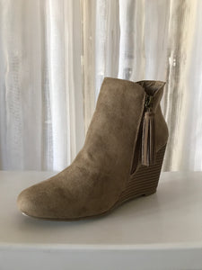 Buckley Bootie Sand