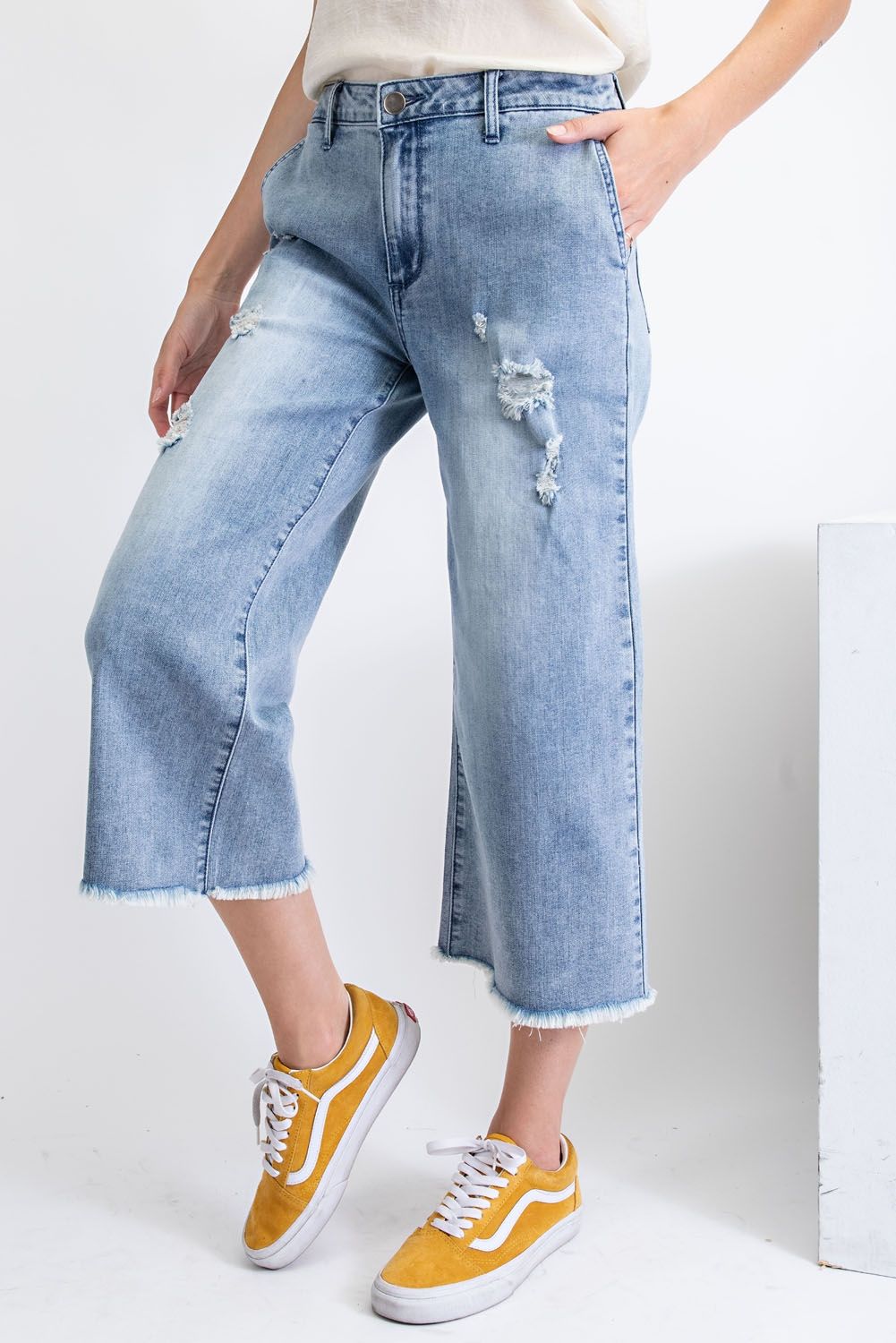 Washed Denim Cropped Jeans