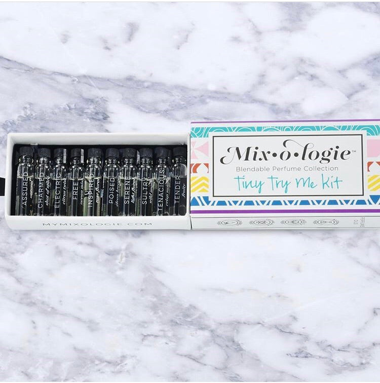 Mixology Tiny Try Me Kit